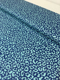 Leopardo azul y turquesa