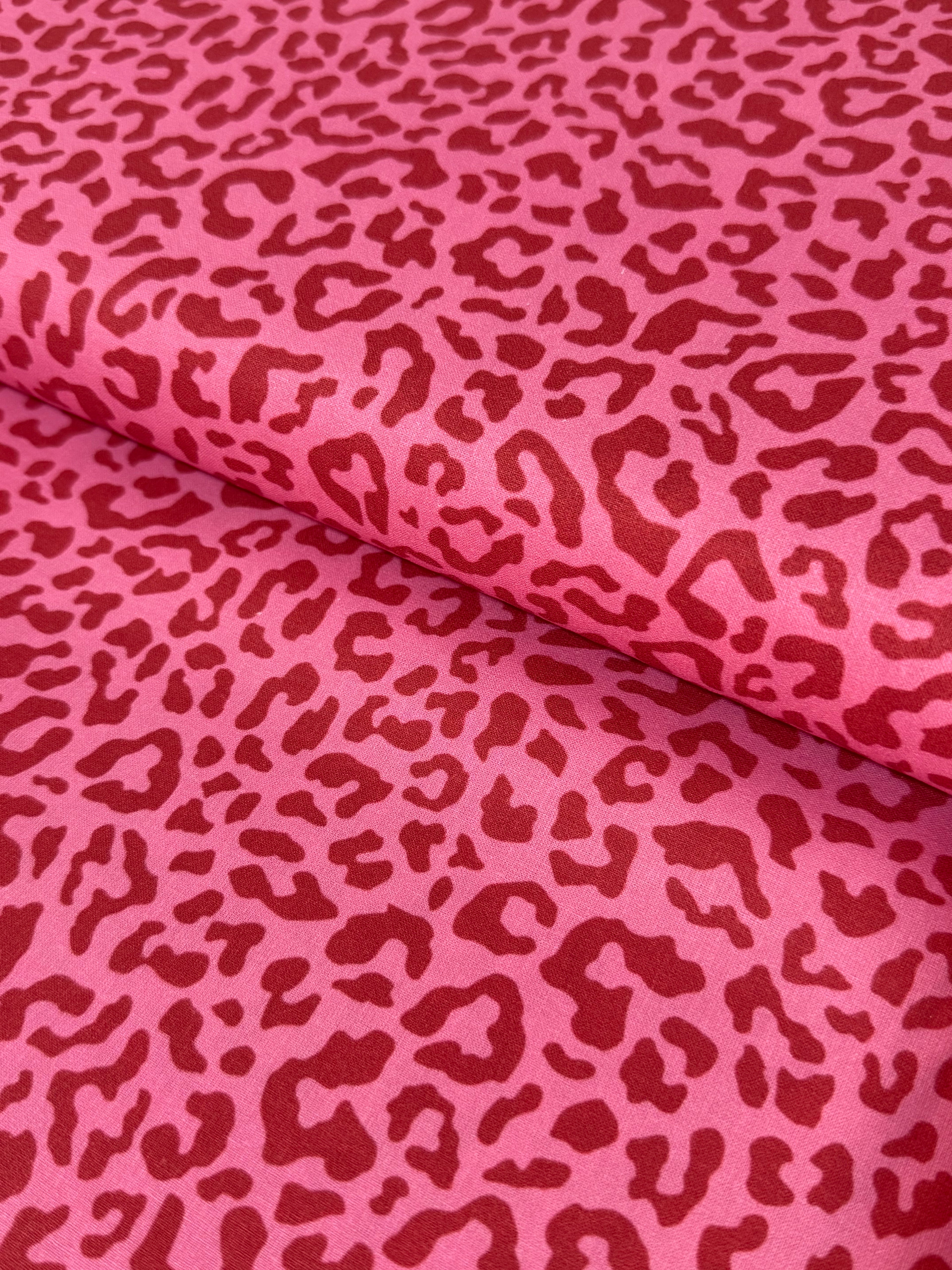 Animal print rojo y rosa